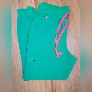 Figs scrubs Technical Collection